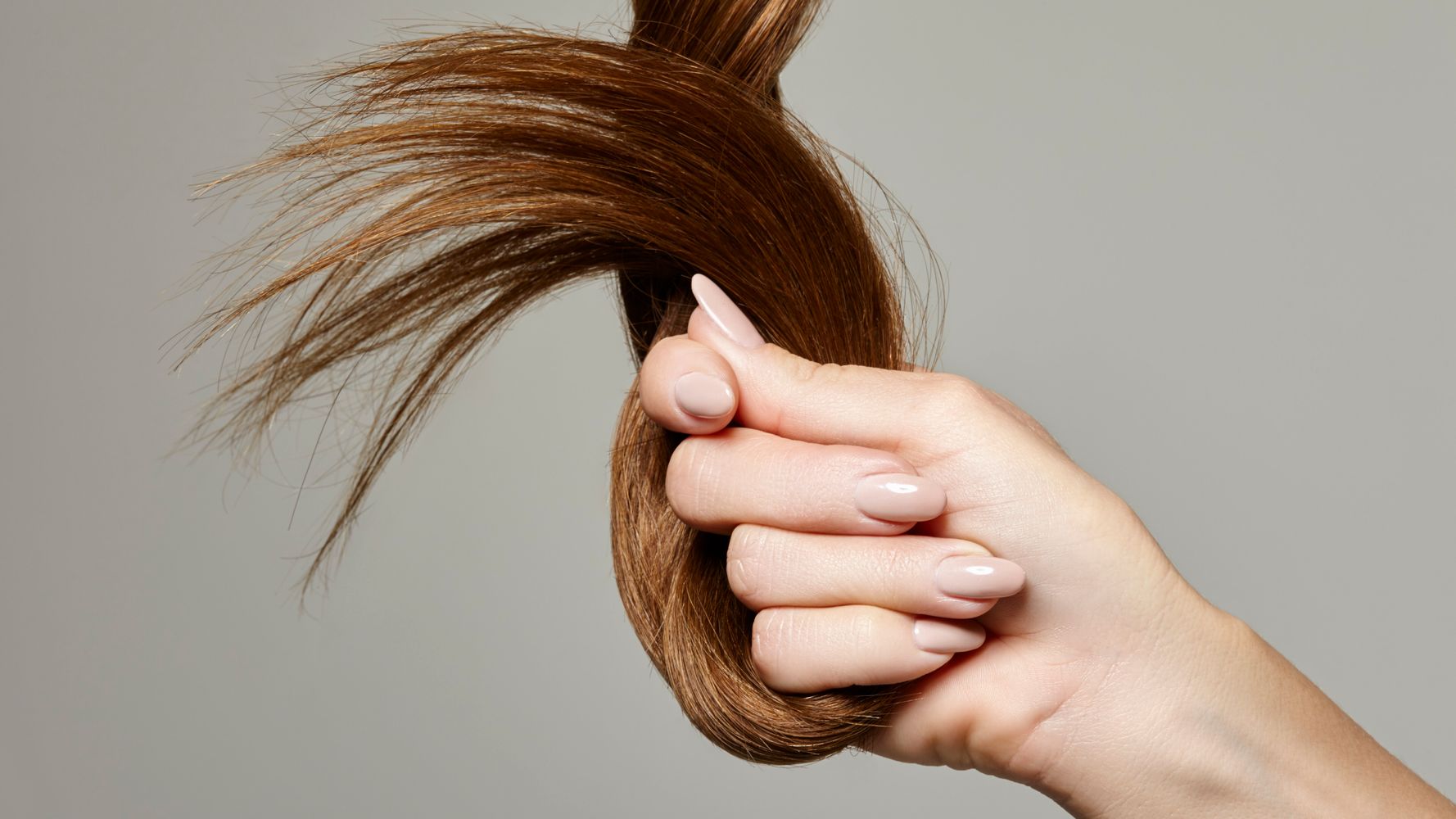 Καταρρίπτουμε 8 μύθους για τα μαλλιά
